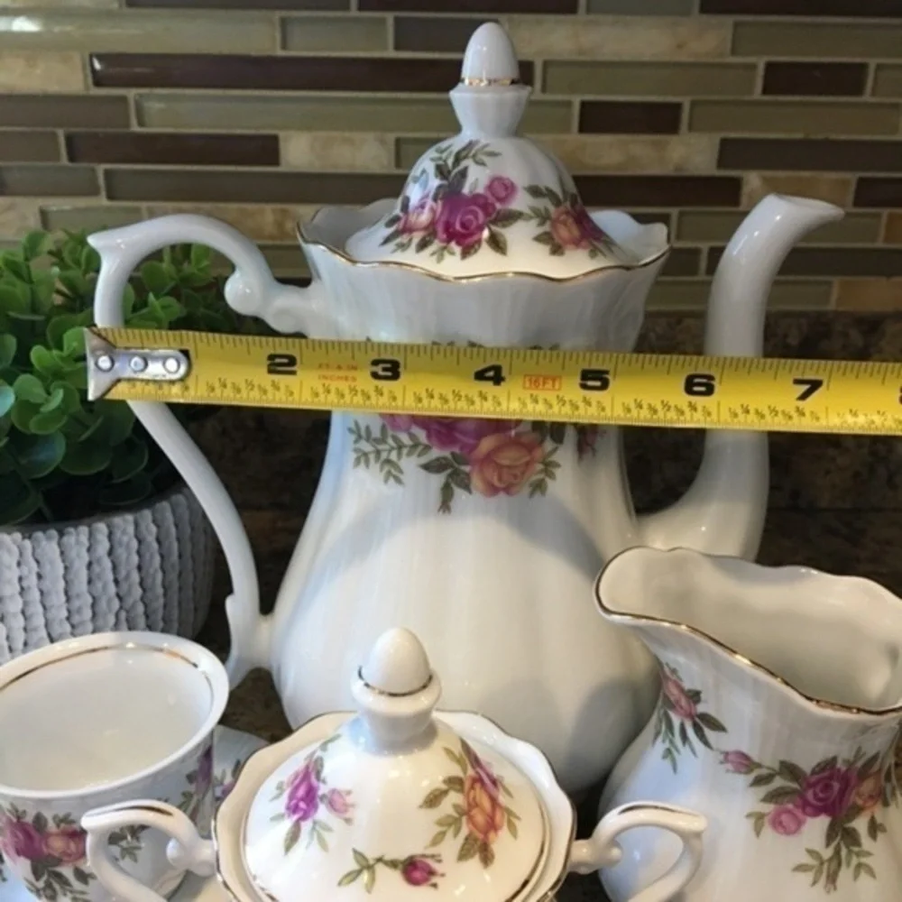 Vintage Crystal Clear 5Cup Teapot Set, Sugar, Creamer, 4 Tea Cups Made in Poland